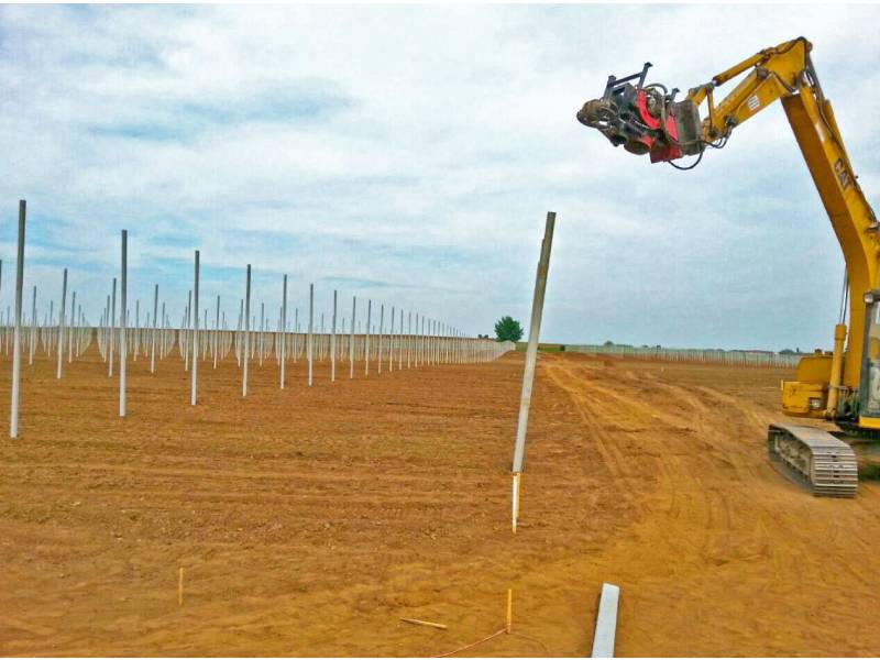 Postavljanje protivgradne mreze april 2015
